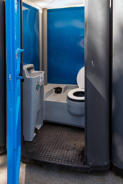 Best Porta potty rental near me  in Frenchtown, NJ